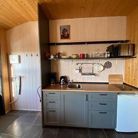 Ocean Break Cabins Sandgerði Eksteriør bilde