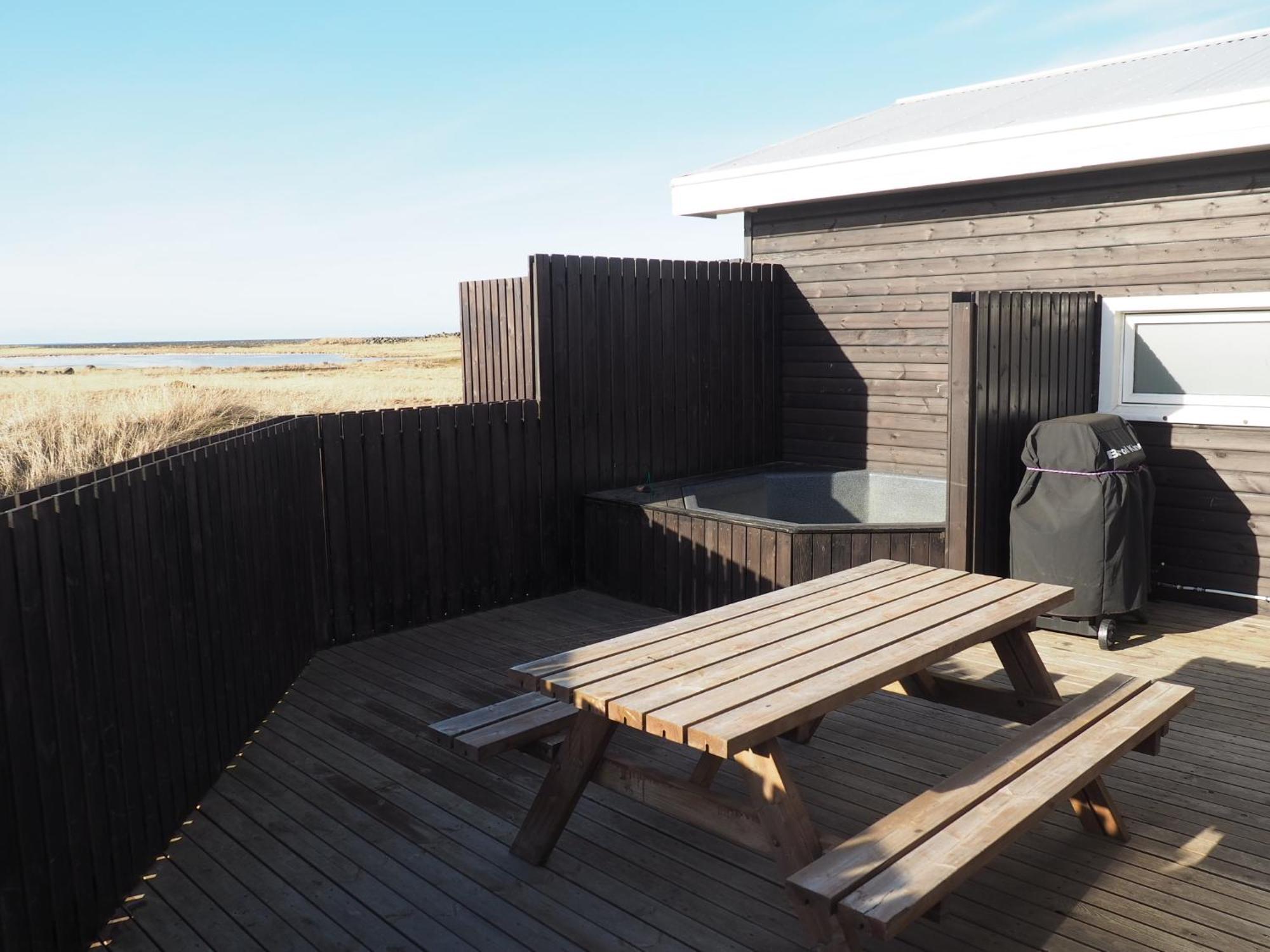 Ocean Break Cabins Sandgerði Eksteriør bilde