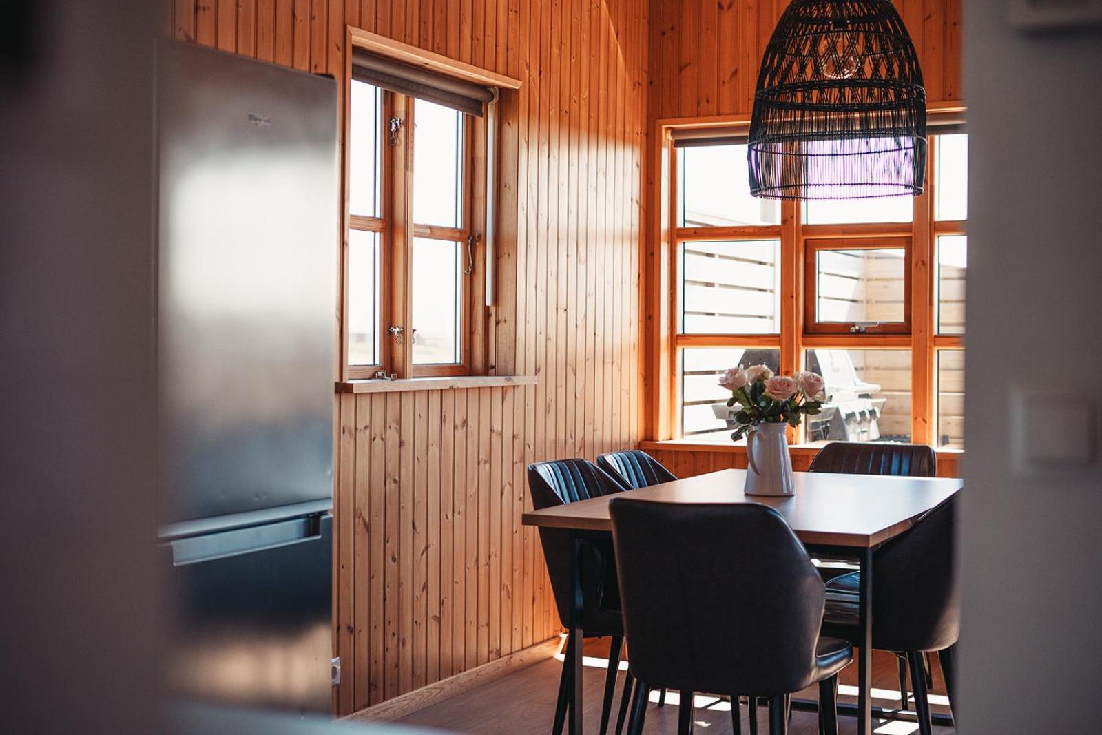 Ocean Break Cabins Sandgerði Eksteriør bilde