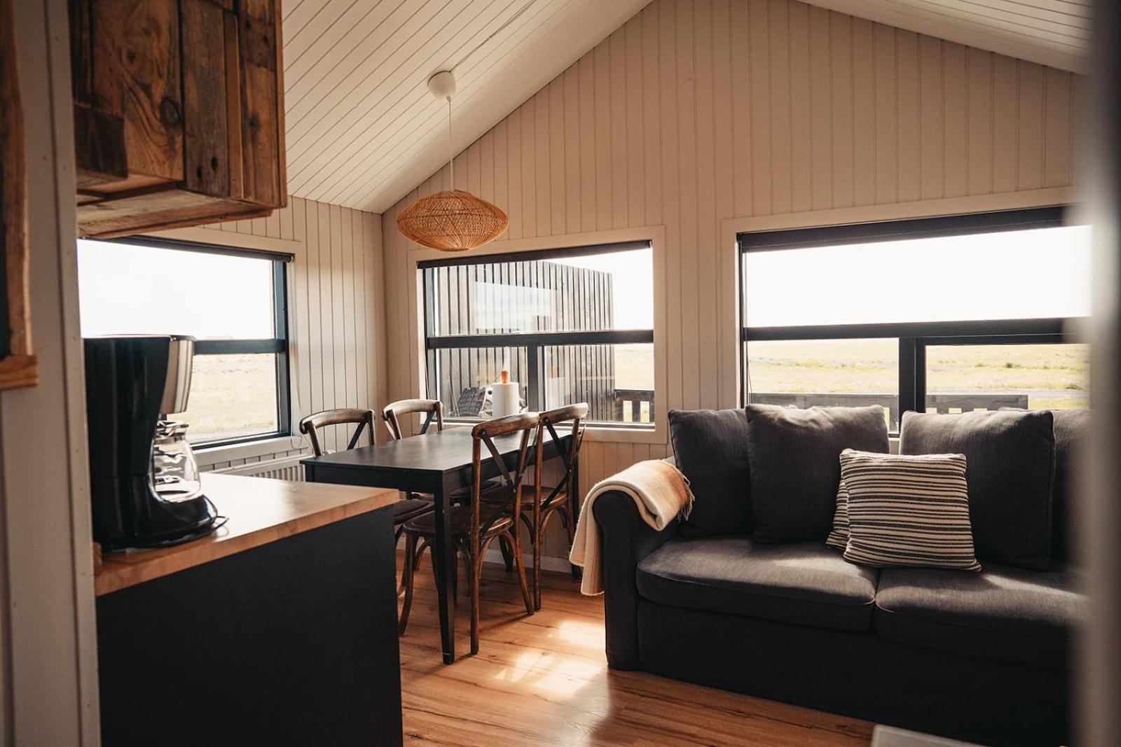 Ocean Break Cabins Sandgerði Eksteriør bilde