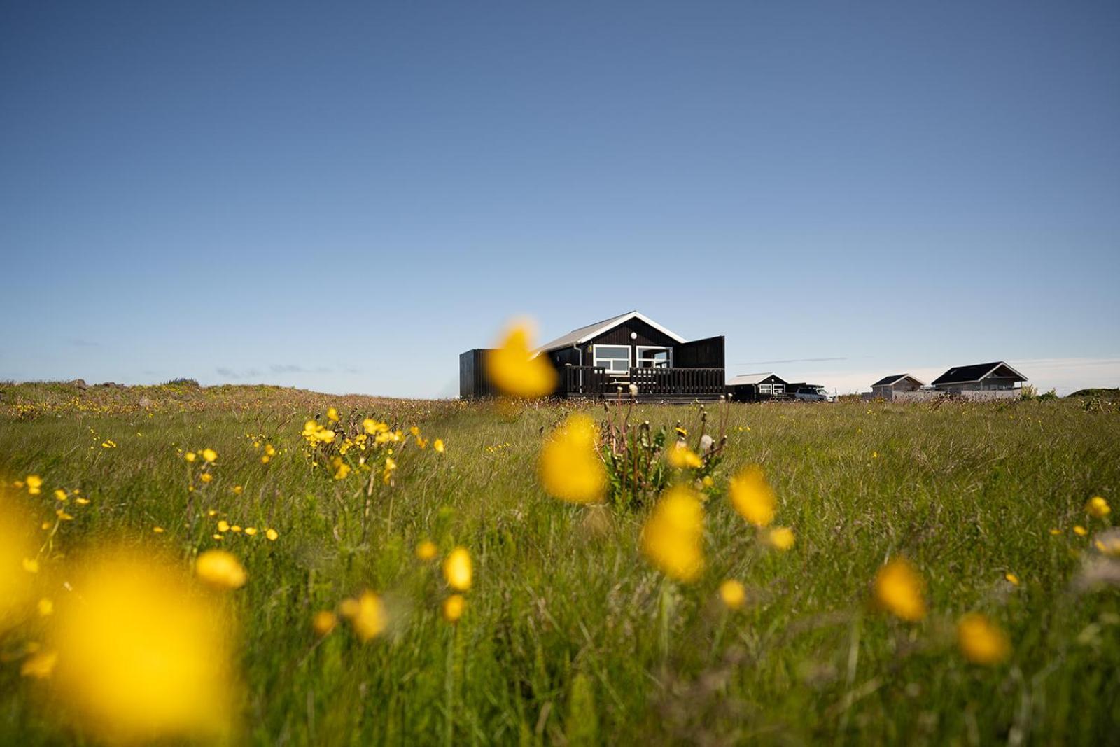 Ocean Break Cabins Sandgerði Eksteriør bilde